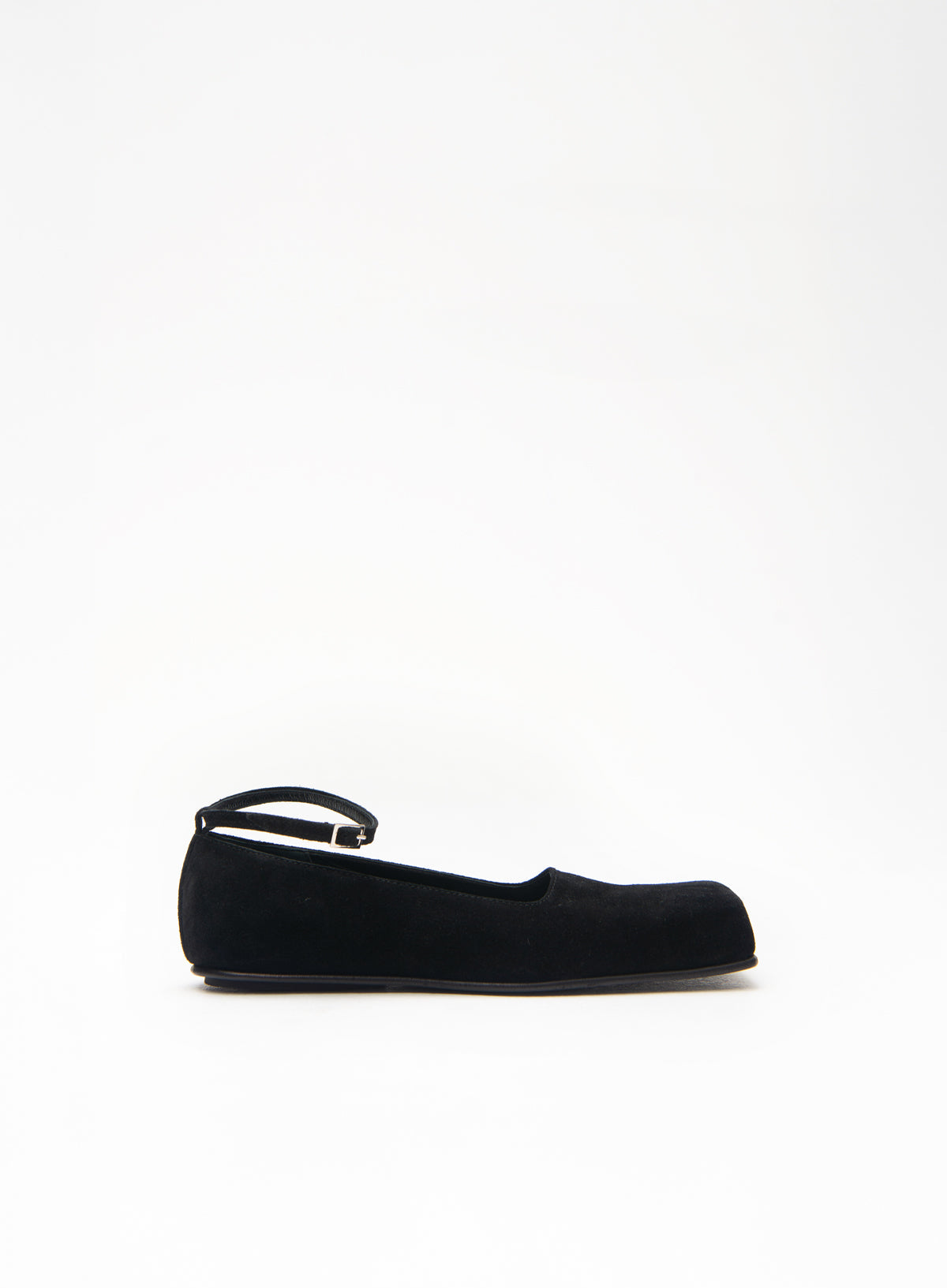 BELLA SUEDE SQUARE TOE FLATS IN BLACK – FIDAN NOVRUZOVA