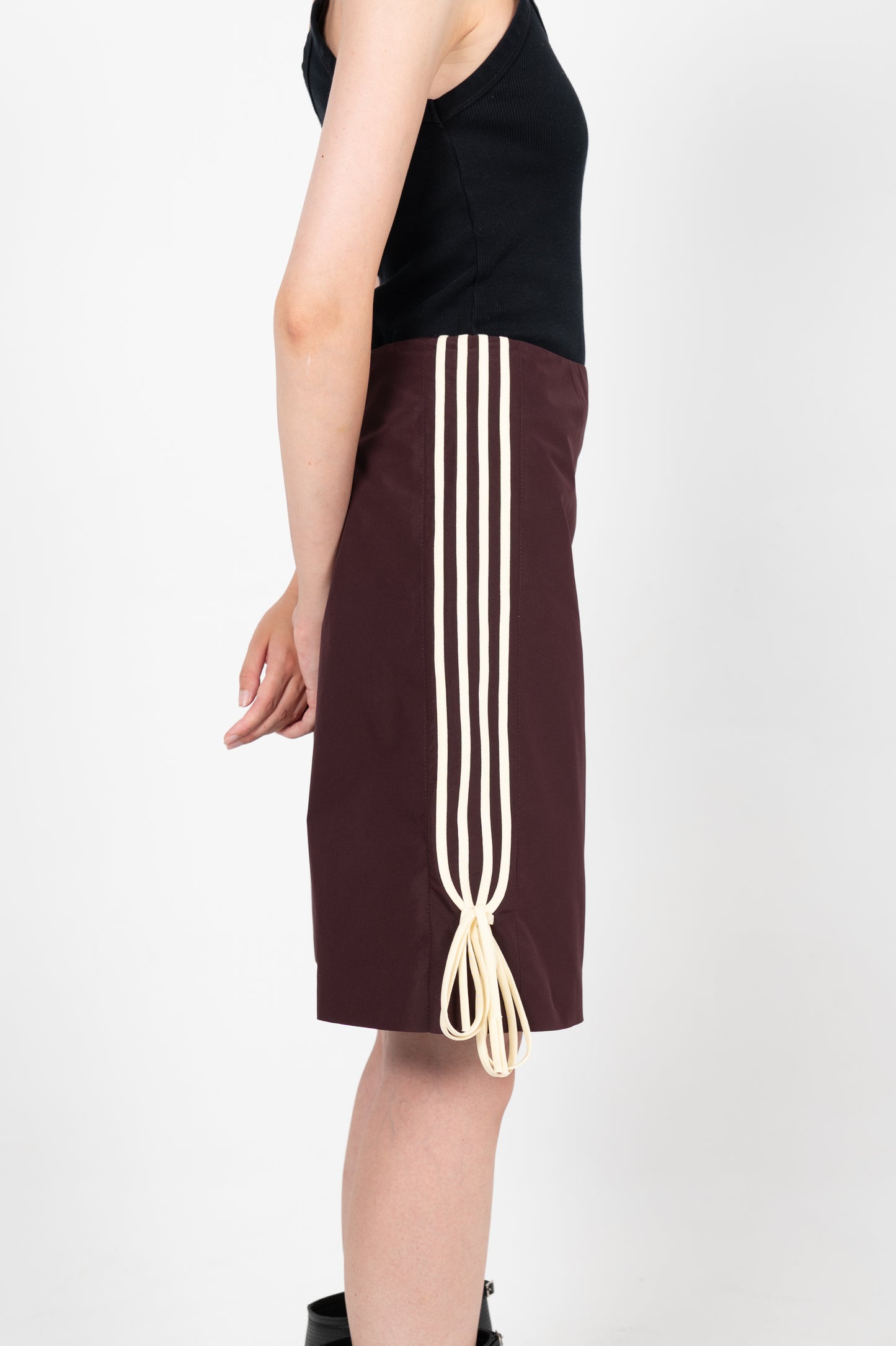 ZORINA BOW/STRIPE SKIRT