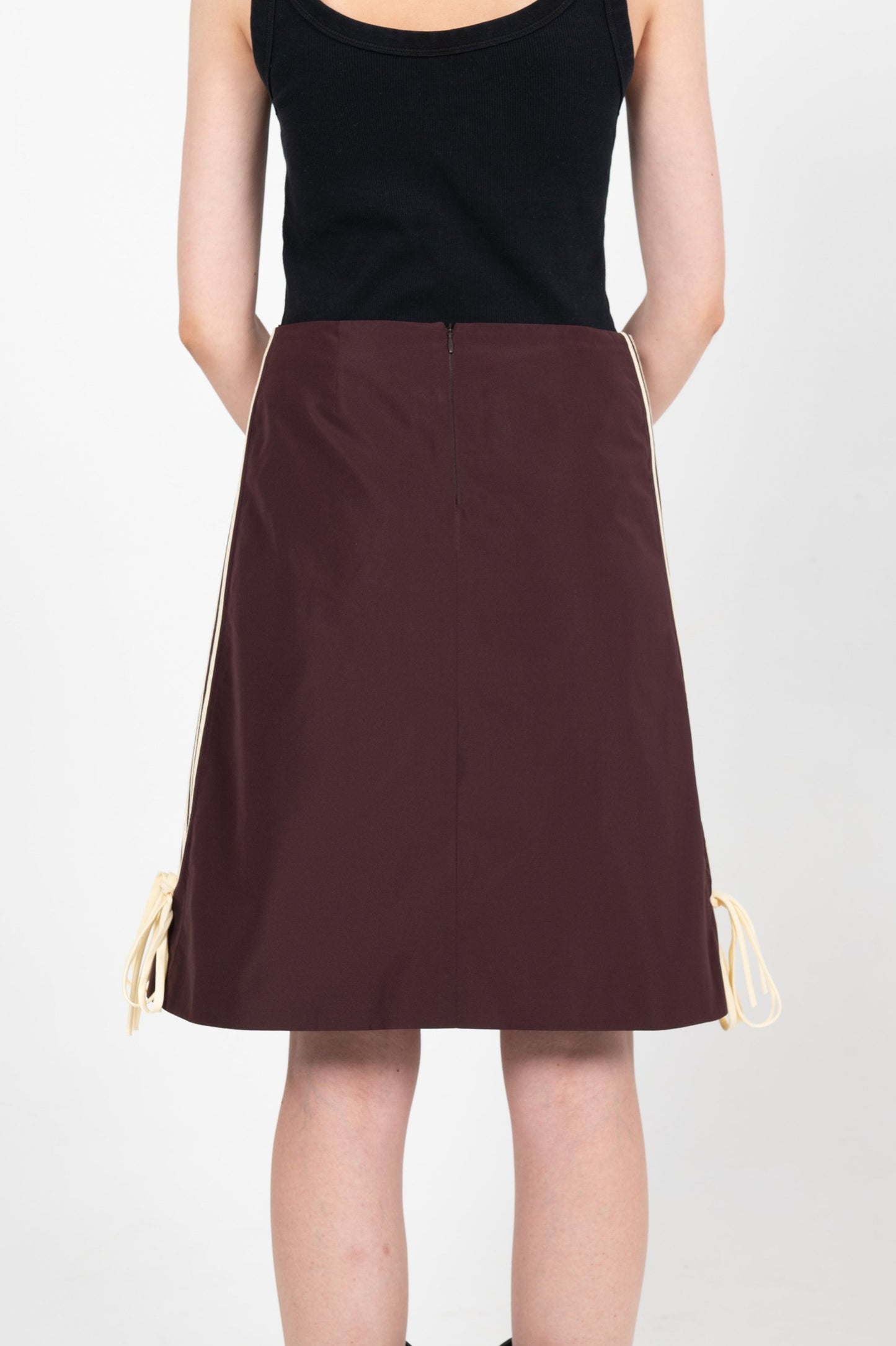 ZORINA BOW/STRIPE SKIRT