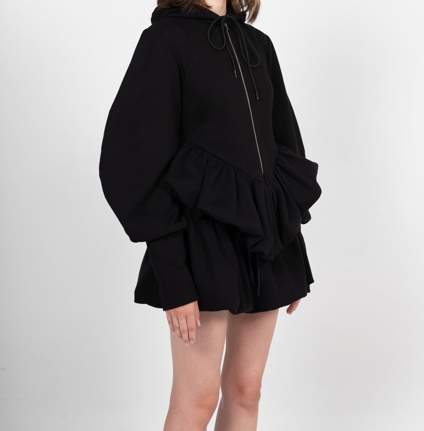 IRINA ZIP-UP HOODIE IN BLACK