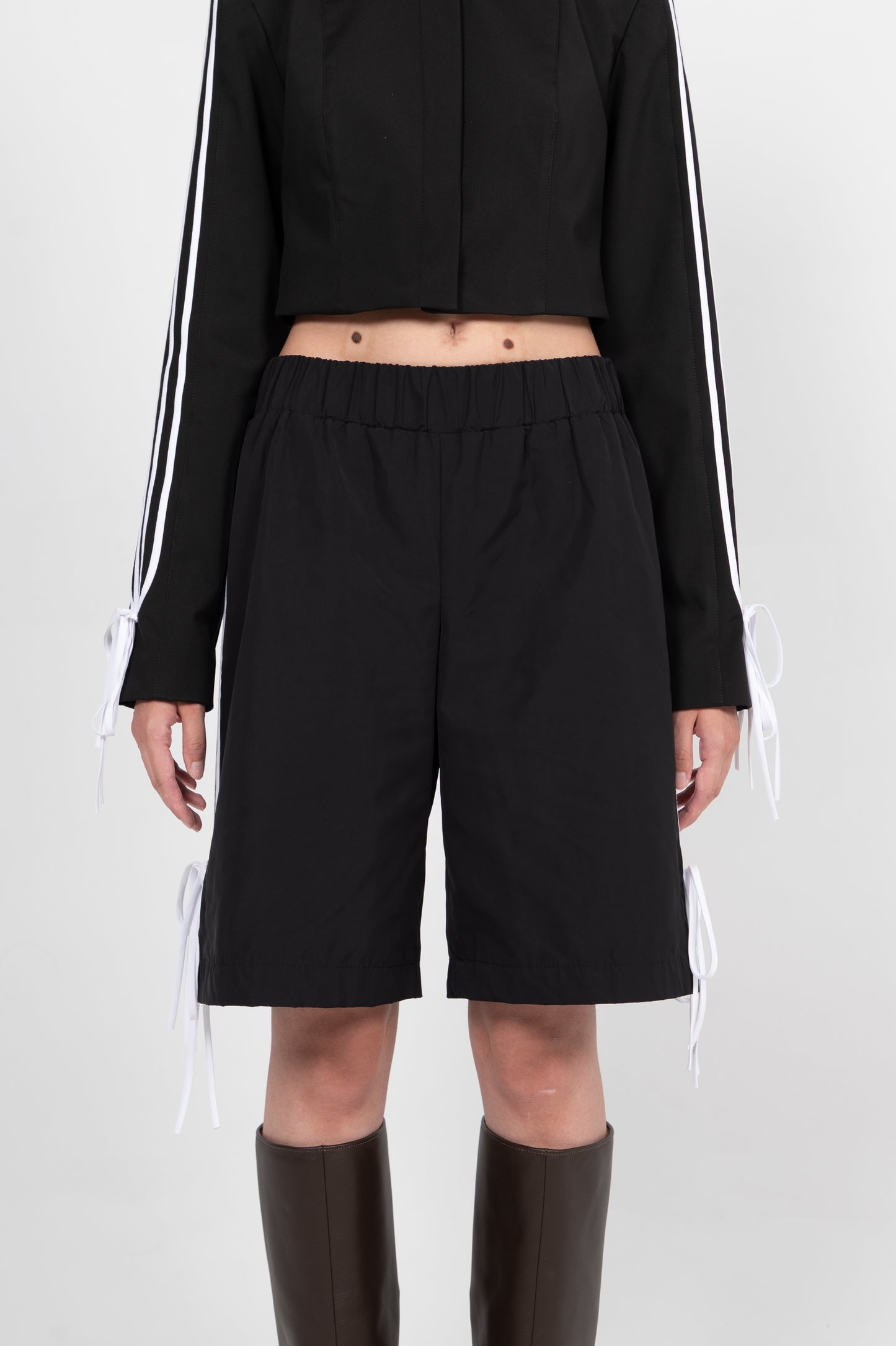 GIADA BOW/WHITE STRIPE NYLON SHORTS IN BLACK