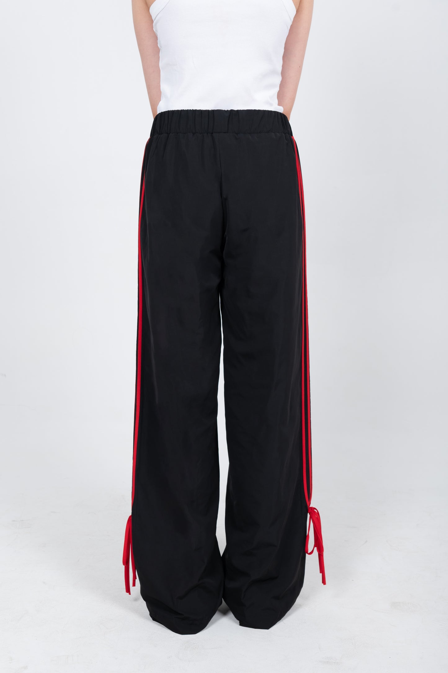 GIADA BOW/RED STRIPE NYLON TROUSERS IN BLACK (TALL)