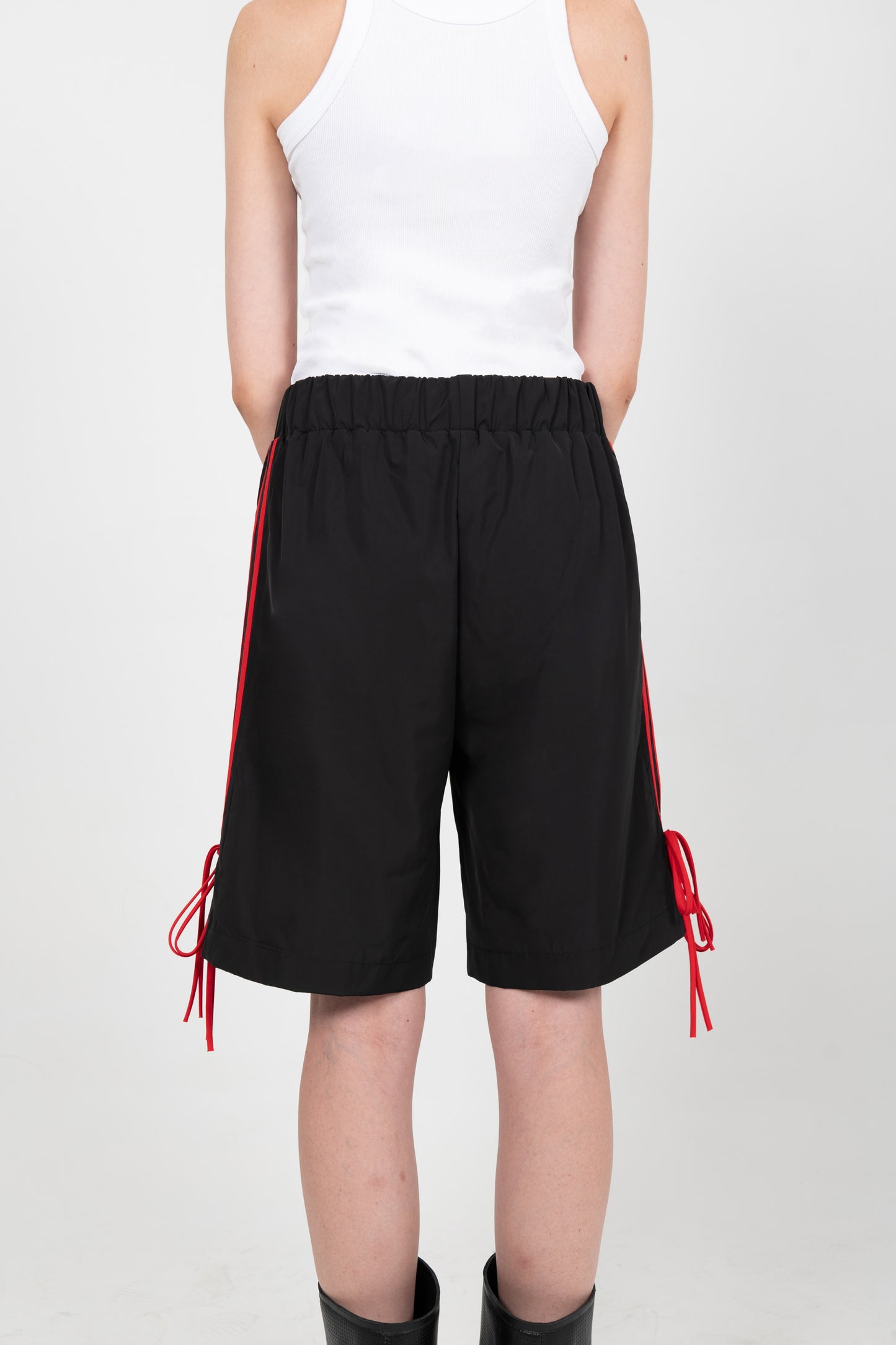 GIADA BOW/RED STRIPE NYLON SHORTS IN BLACK