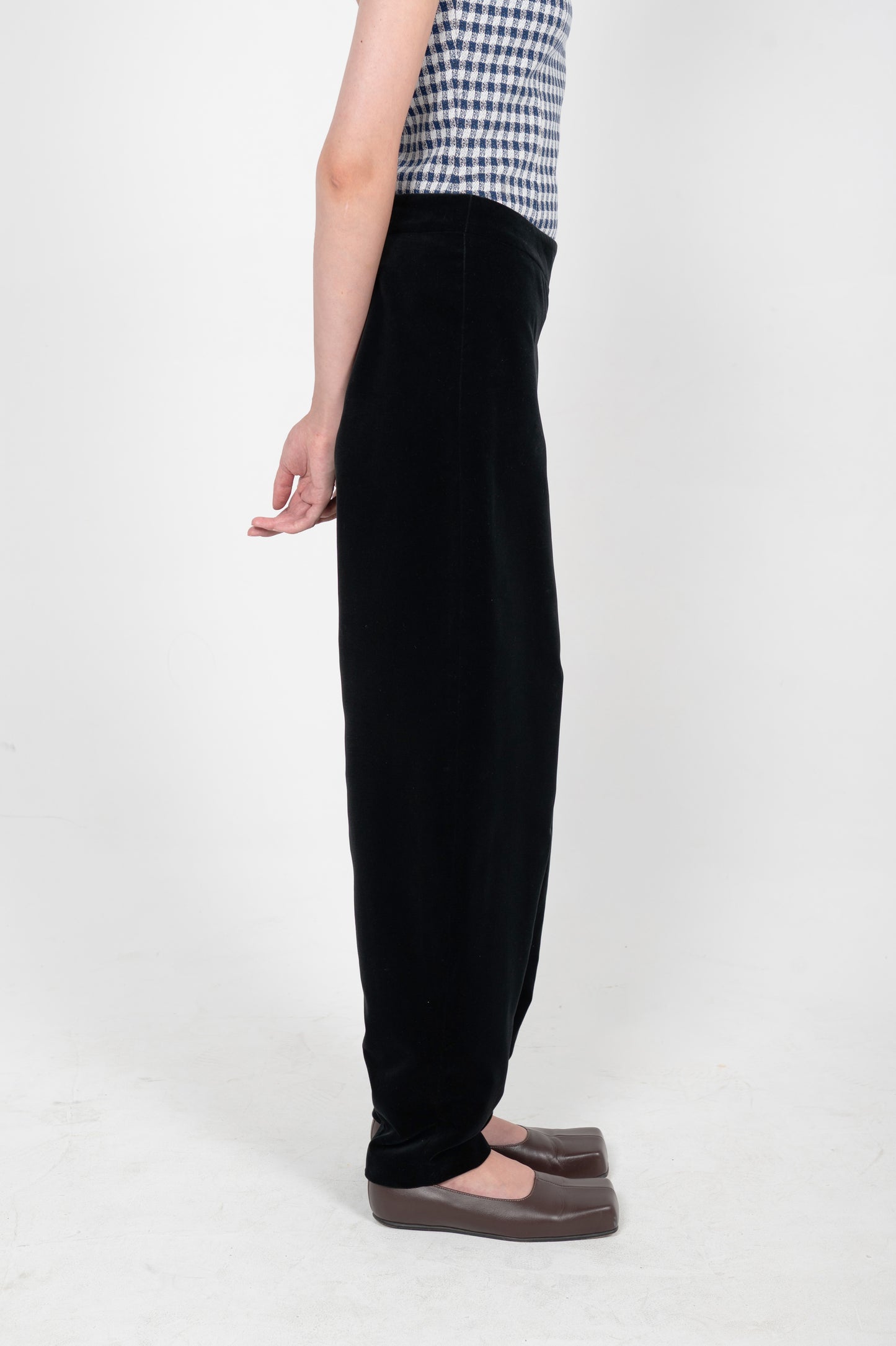 KLARA BANANA TROUSERS IN BLACK VELVET