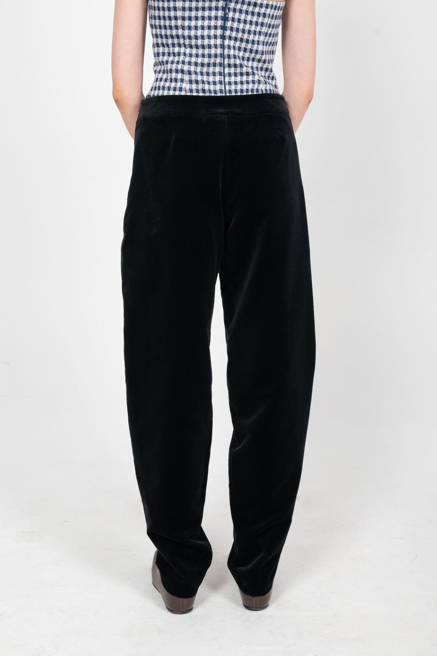 KLARA BANANA TROUSERS IN BLACK VELVET