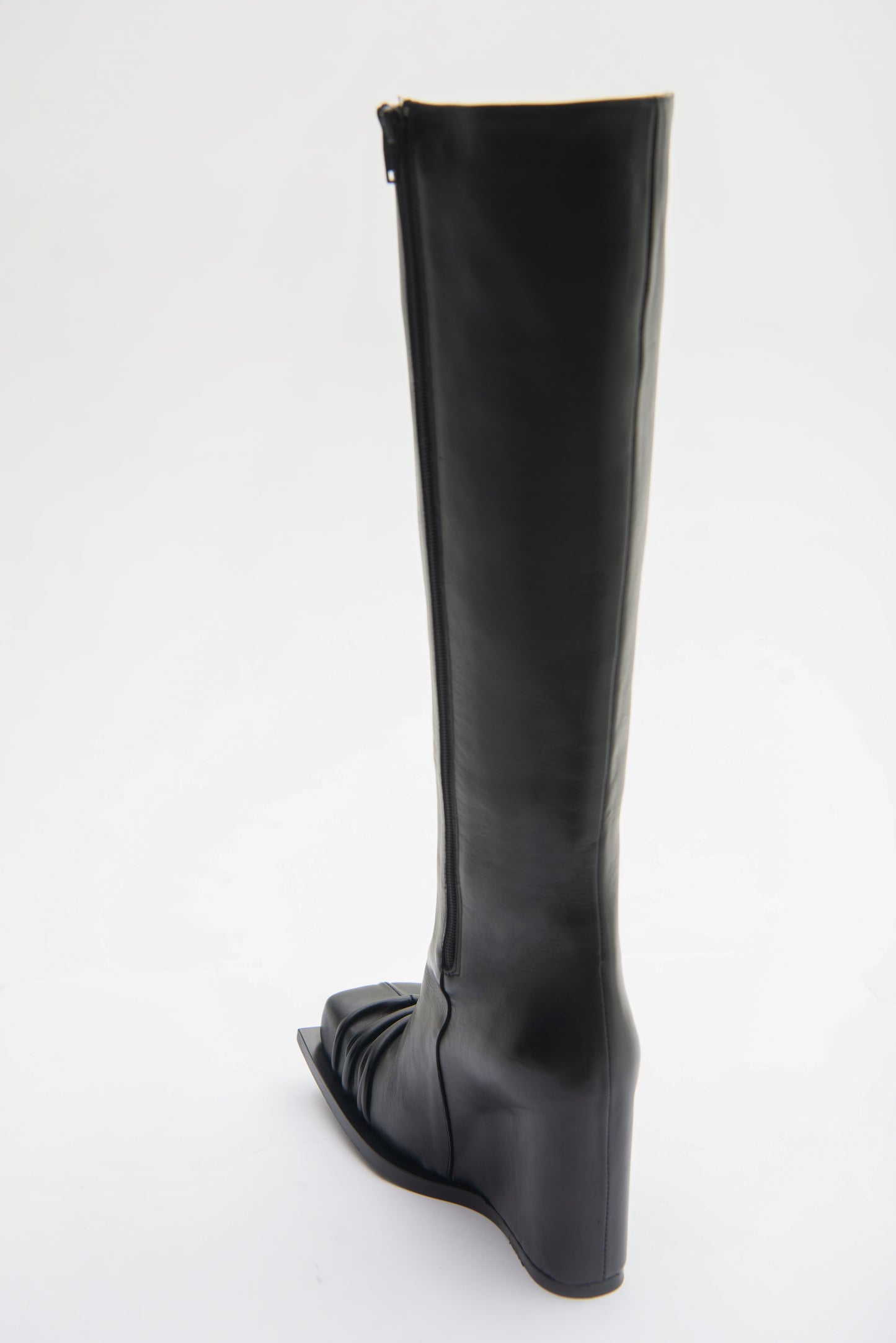 ADDA SQUARE TOE WEDGE BOOTS IN BLACK