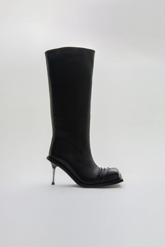 STILETTO HEEL CLASSIC SQUARE TOE BOOTS IN BLACK