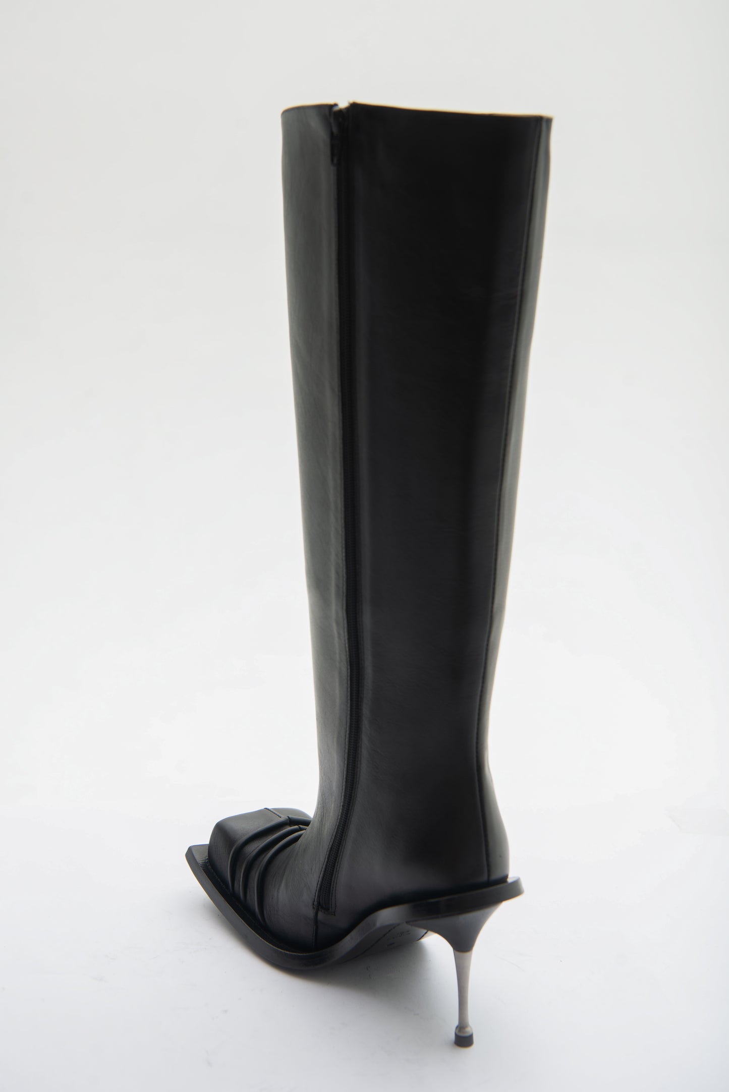 STILETTO HEEL CLASSIC SQUARE TOE BOOTS IN BLACK