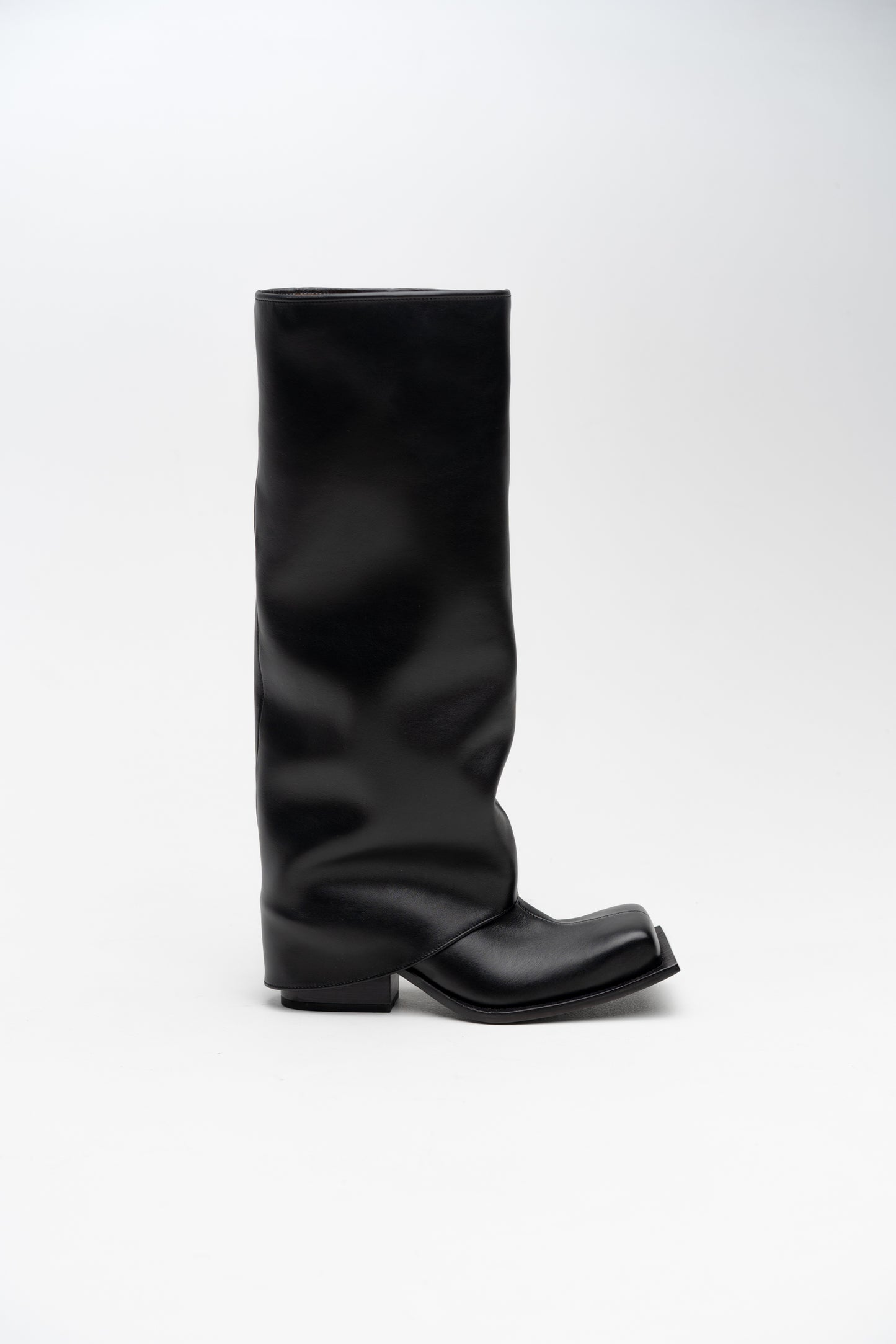 HAVVA CHUNKY HEEL TALL BOOTS IN BLACK