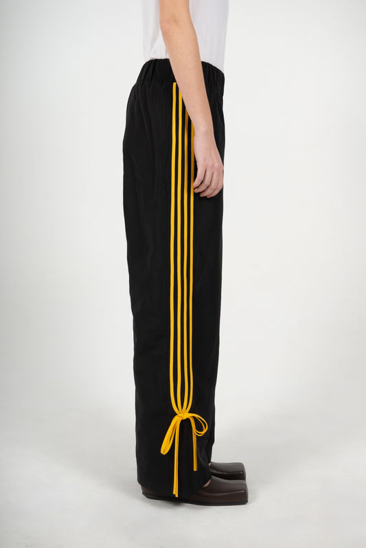 GIADA BOW/YELLOW STRIPE NYLON TROUSERS IN BLACK (REGULAR)