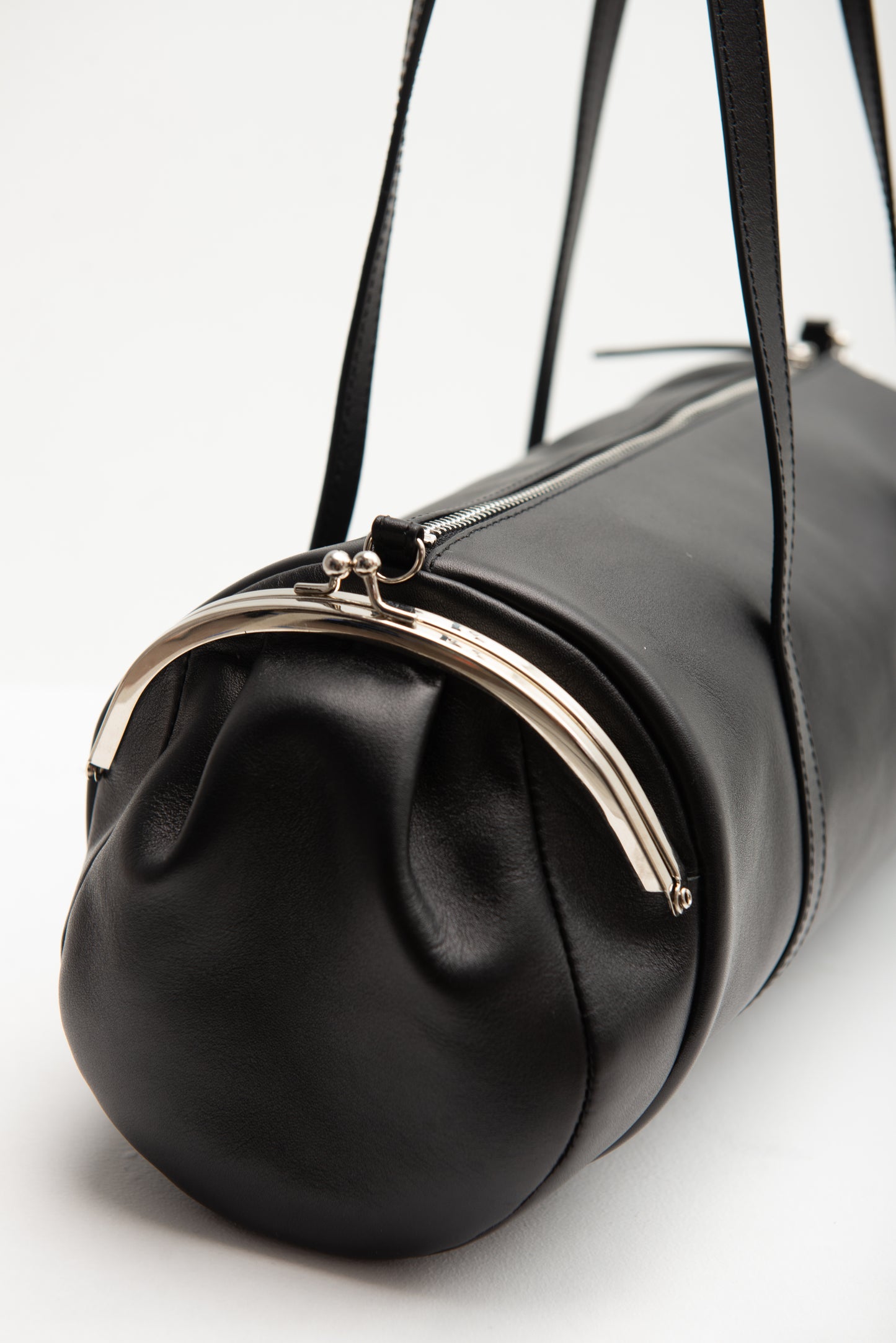 BRUNO BAG IN BLACK