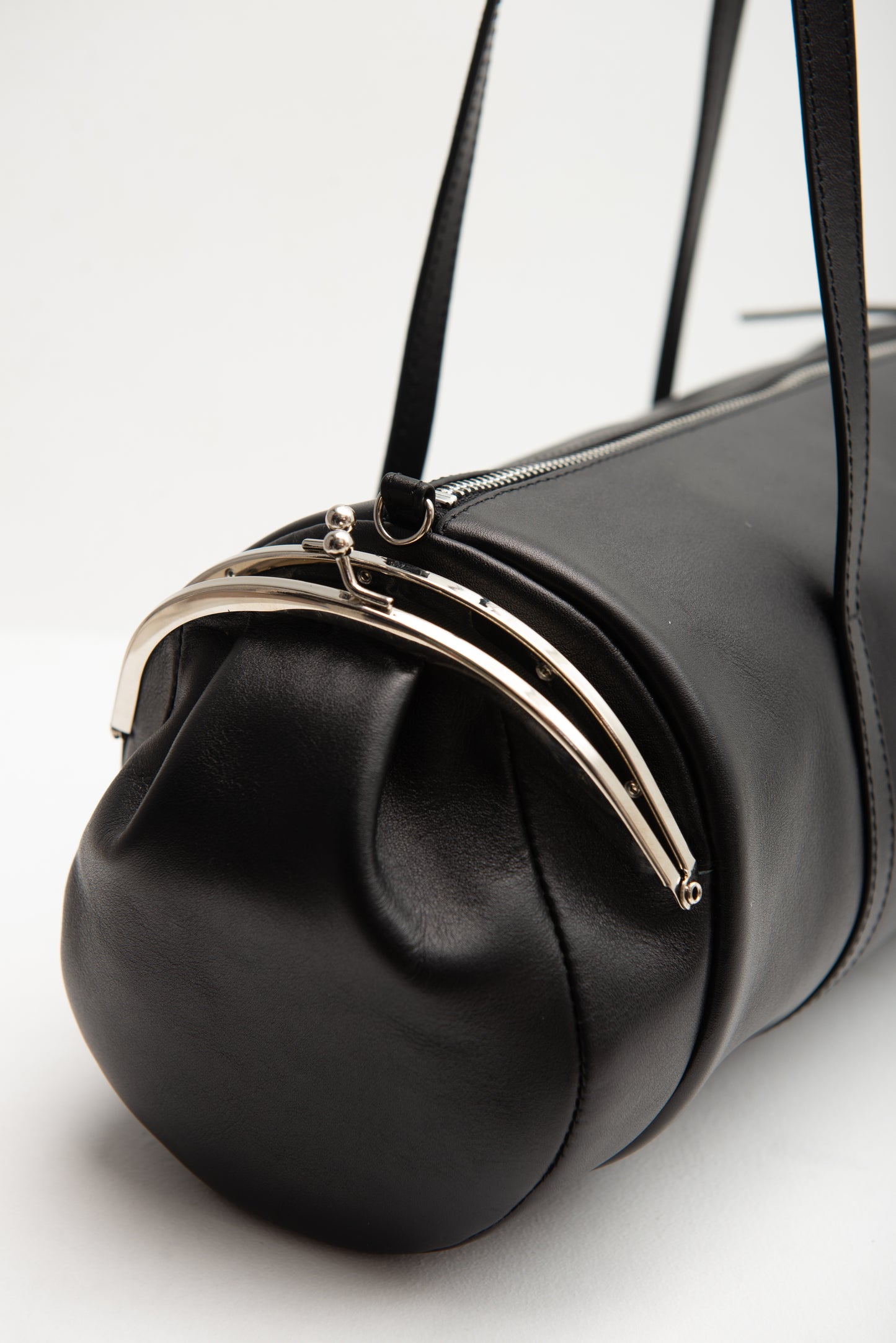 BRUNO BAG IN BLACK