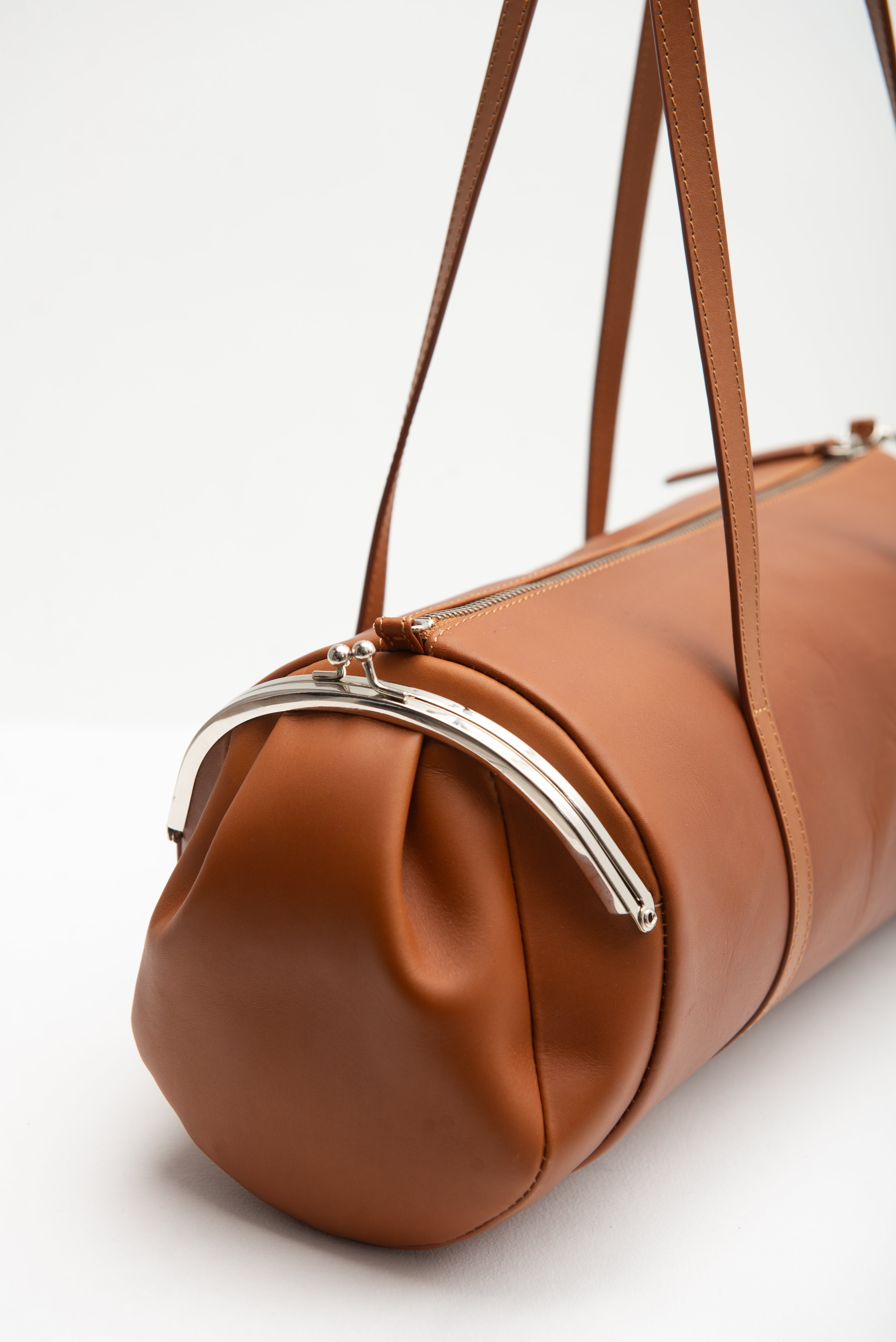 BALLEN BEAN NAPA  BROWN バレン アクセサリーバッグ Dakota Men's Weekend Bag - Overnight Bag | Buffalo Jackson