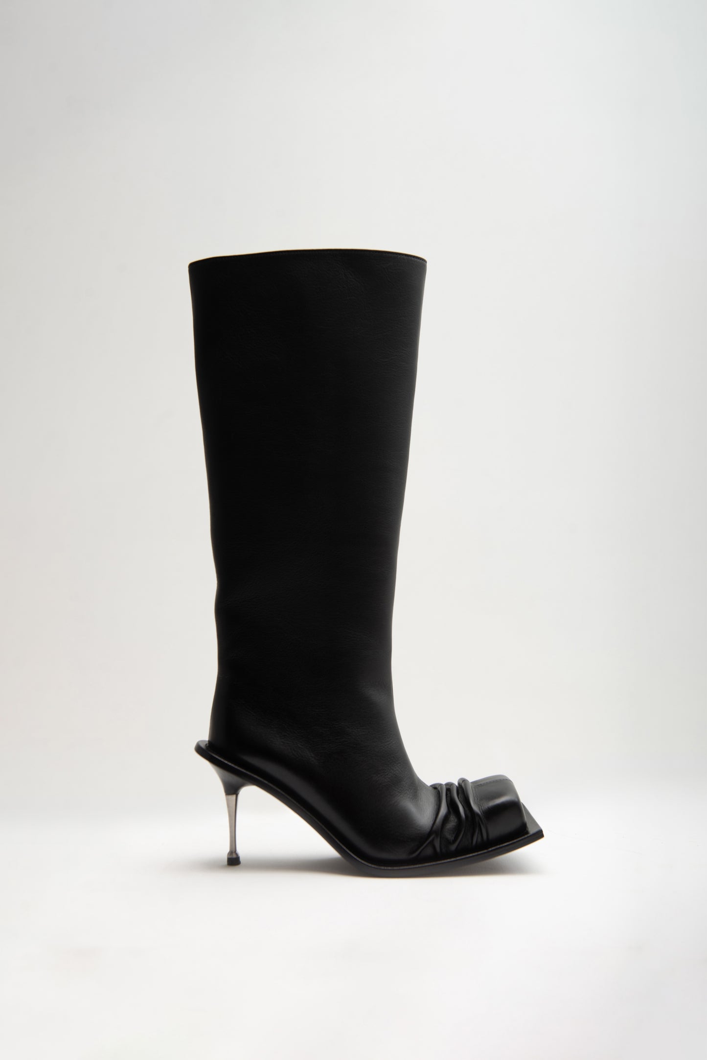 STILETTO HEEL CLASSIC SQUARE TOE BOOTS IN BLACK
