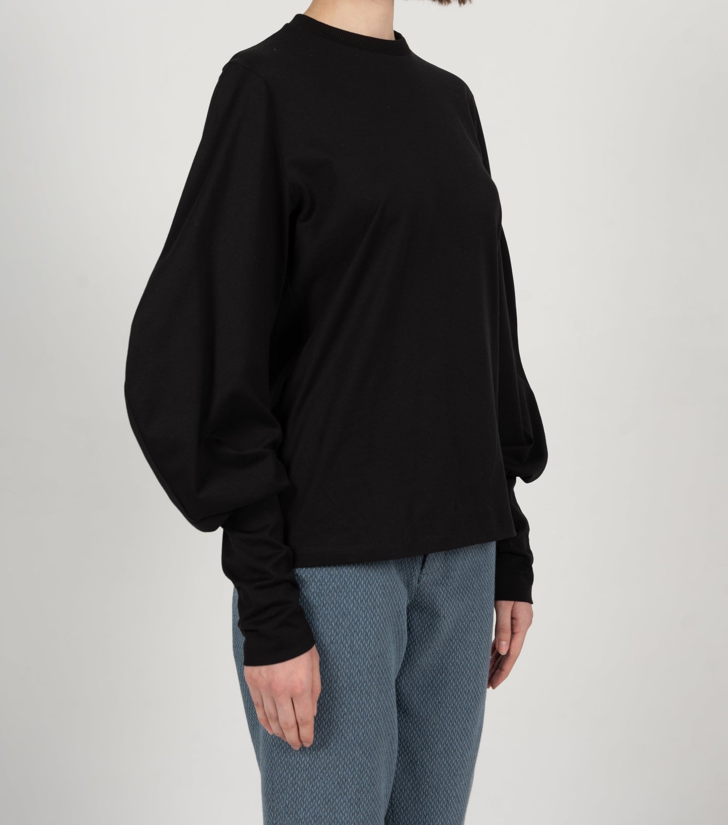 BROOKE CREWNECK TOP IN BLACK