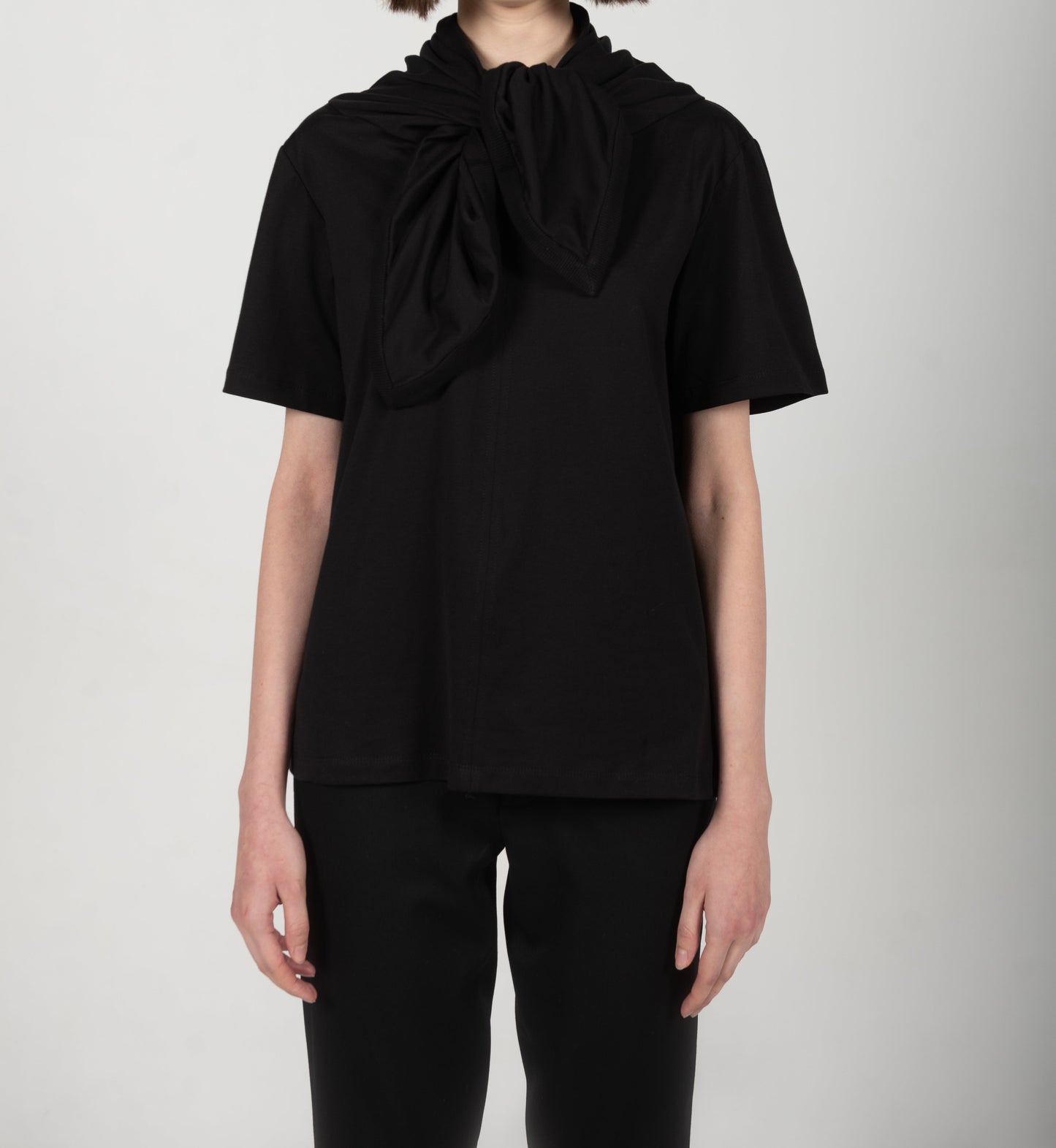 ZORA COTTON T-SHIRT IN BLACK