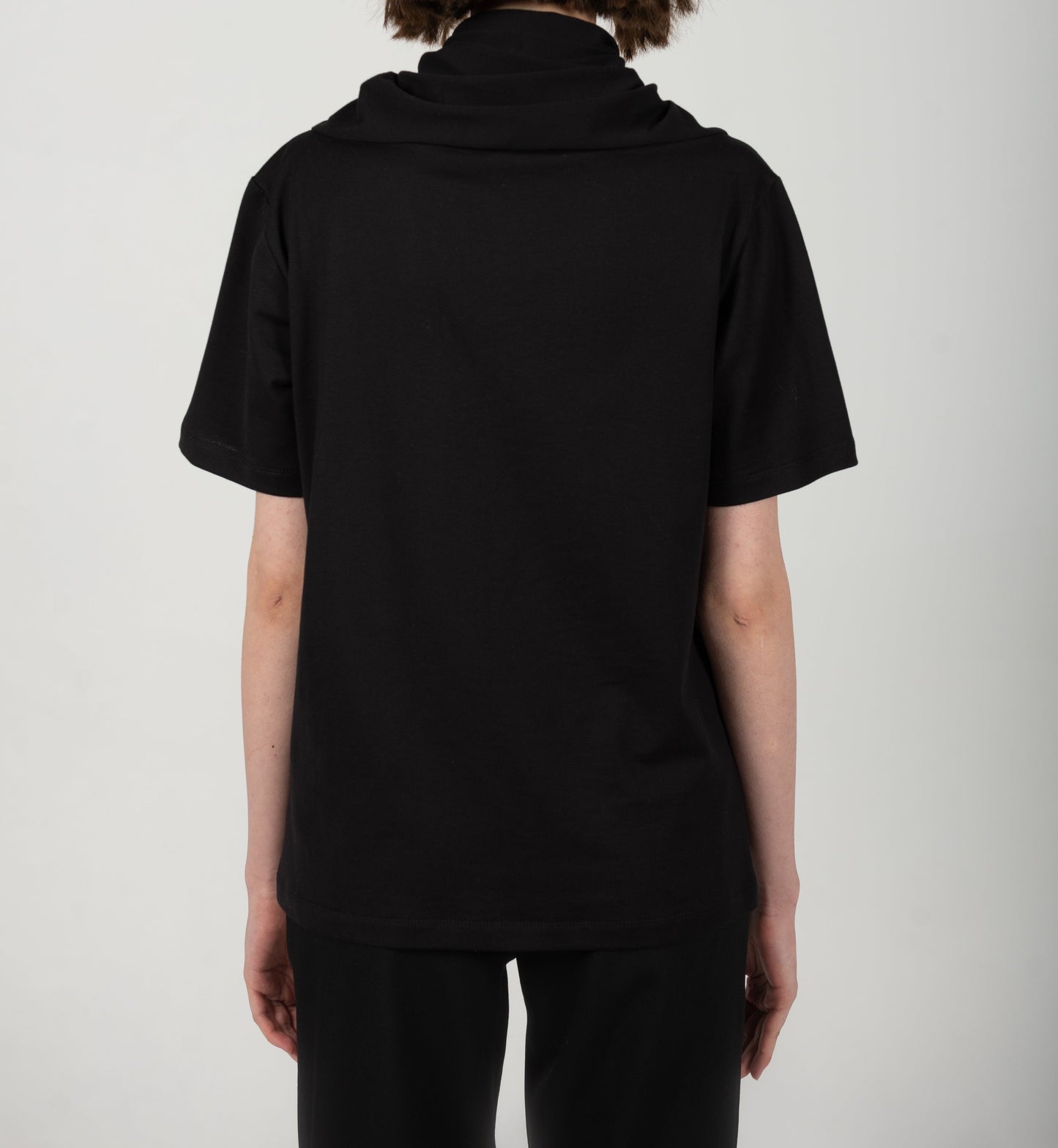 ZORA COTTON T-SHIRT IN BLACK