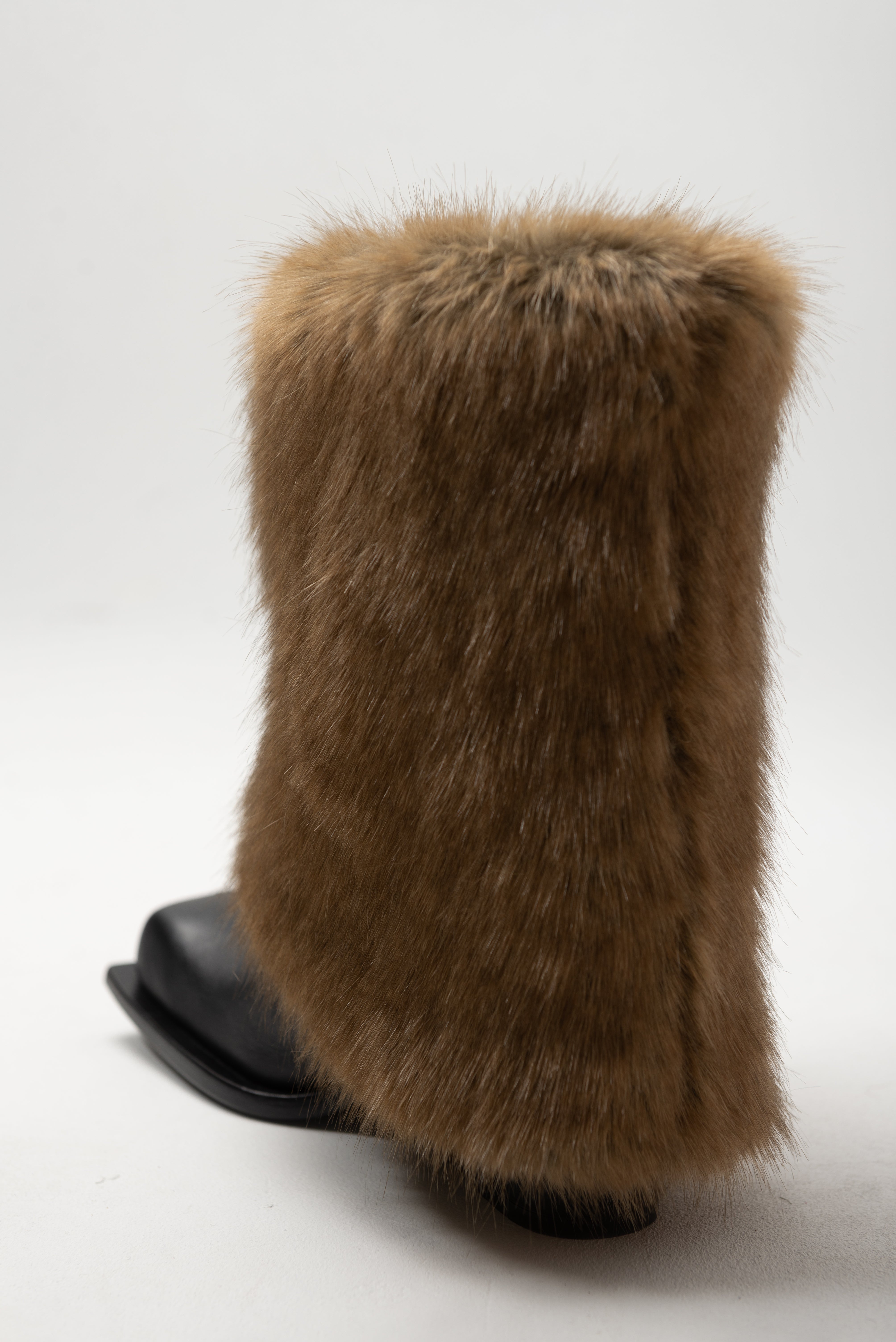 SHOES – FIDAN NOVRUZOVA SHOES – FIDAN NOVRUZOVA
