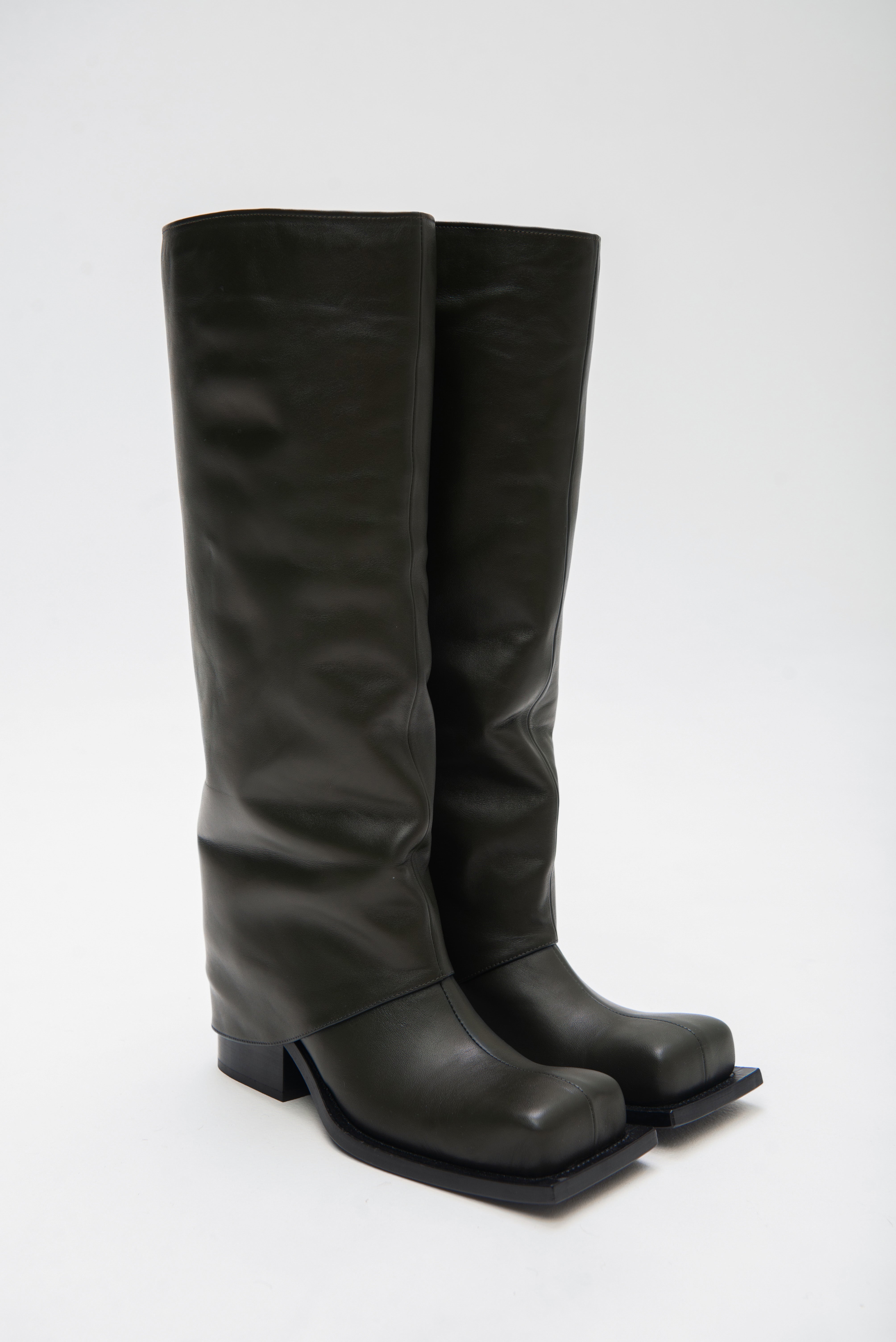 HAVVA CHUNKY HEEL TALL BOOTS IN DARK GREEN – FIDAN NOVRUZOVA