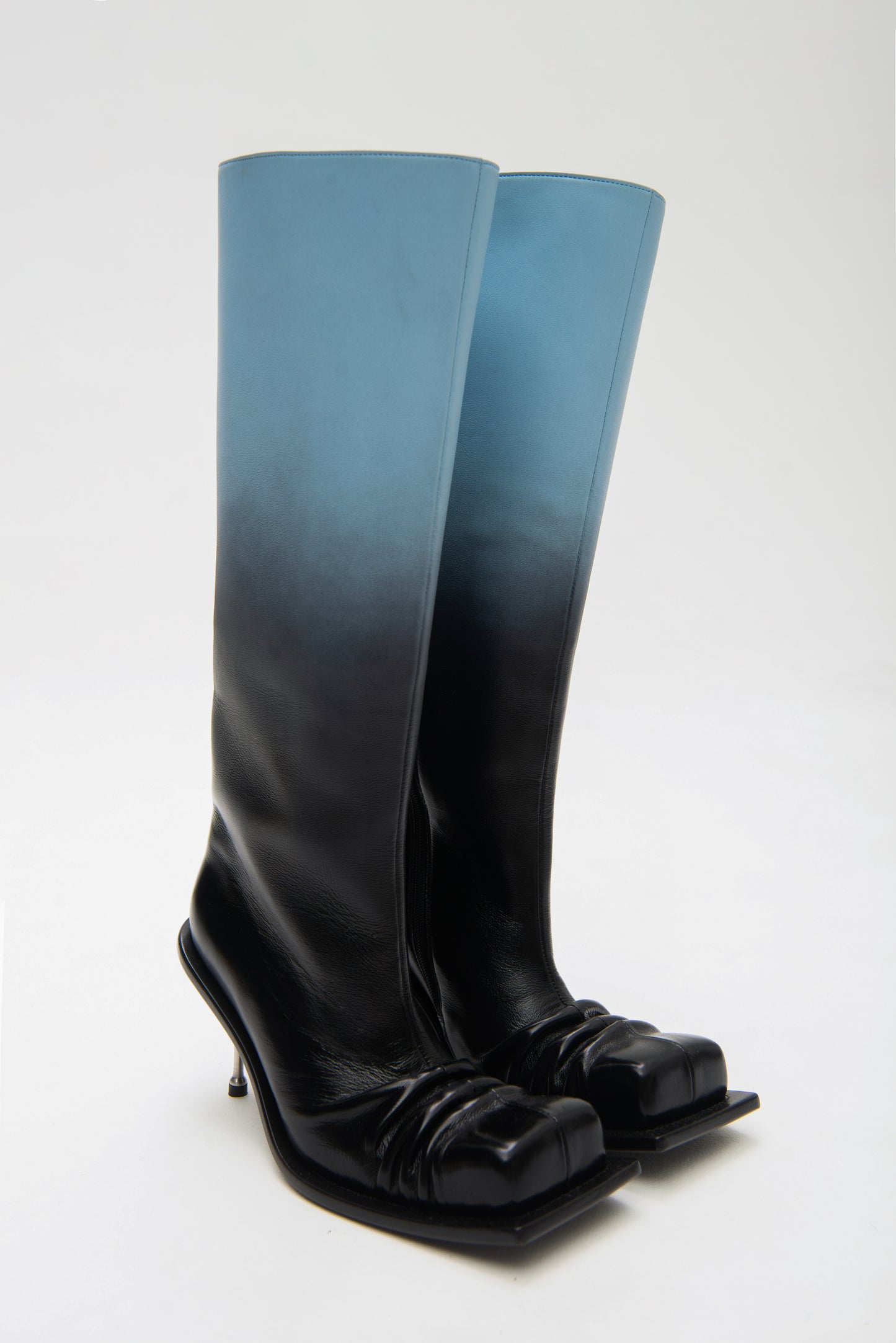 STILETTO HEEL CLASSIC SQUARE TOE BOOTS IN BABY BLUE/BLACK OMBRÉ