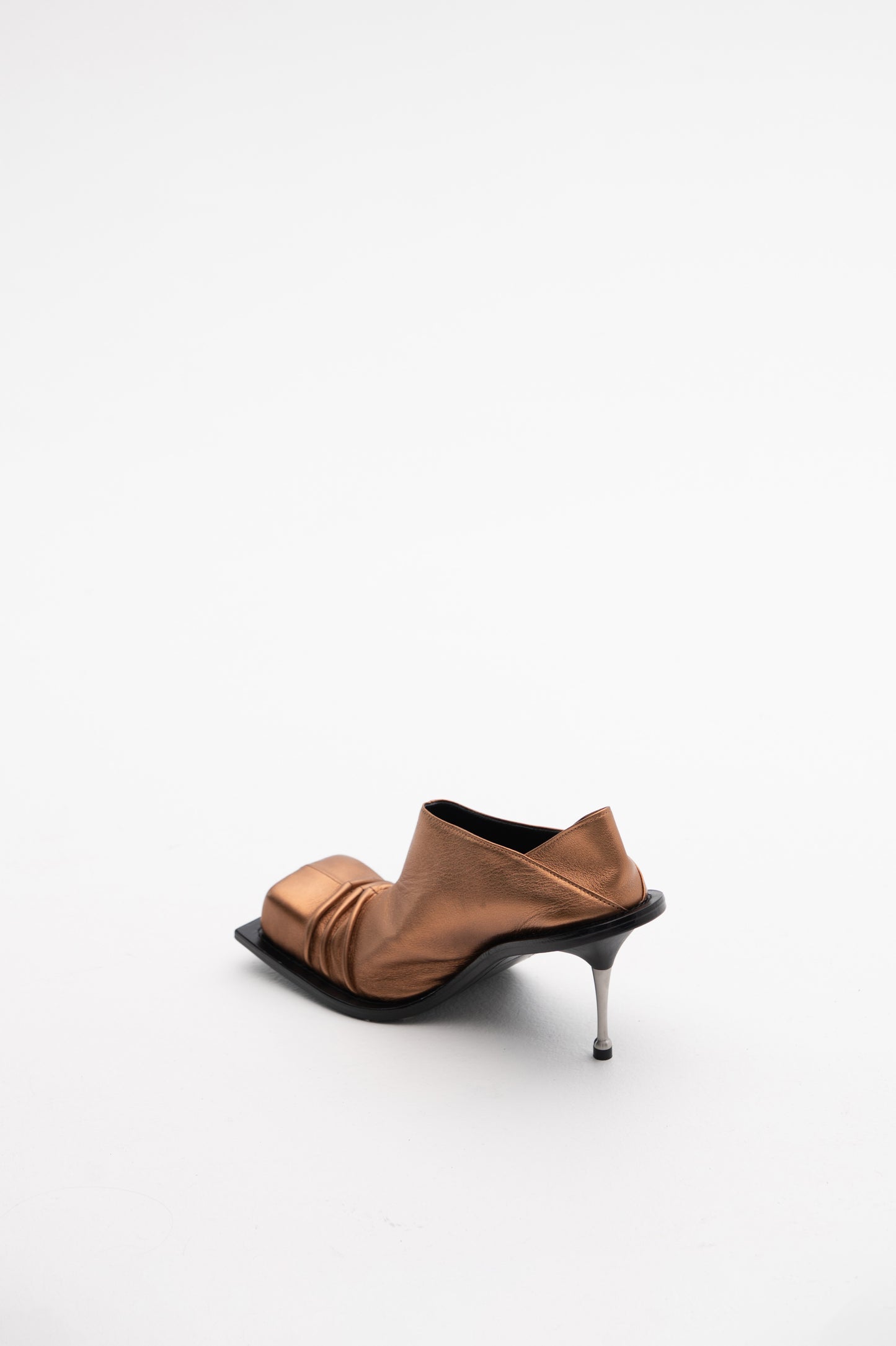 CONVERTIBLE MULE-PUMPS IN COPPER (E-STORE EXCLUSIVE)