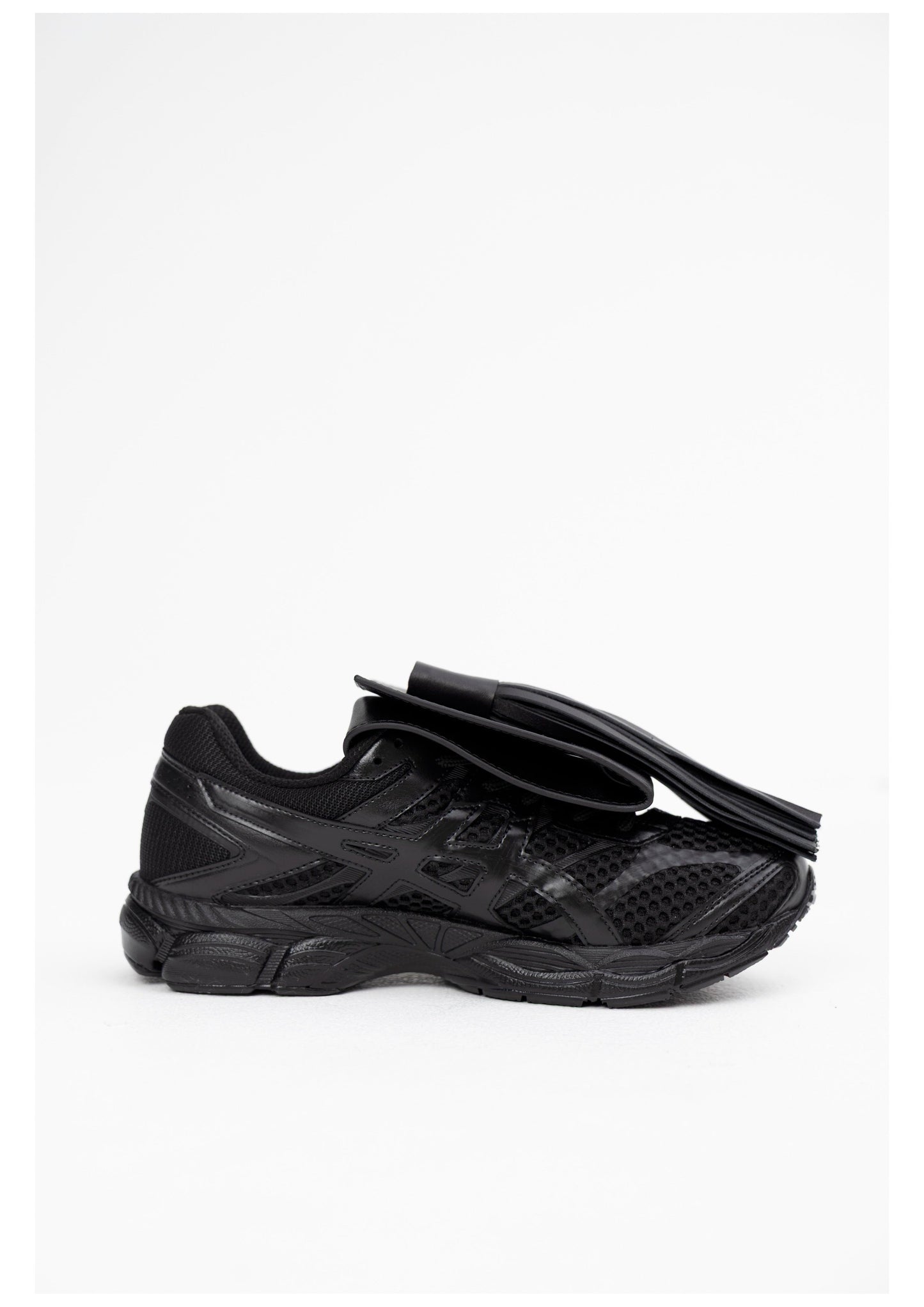 FIDAN NOVRUZOVA x ASICS GEL-CUMULUS™ 16 Black