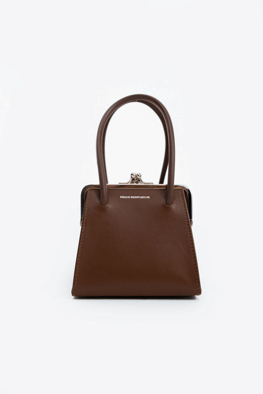 BOA FOUR CLASP BAG IN BROWN