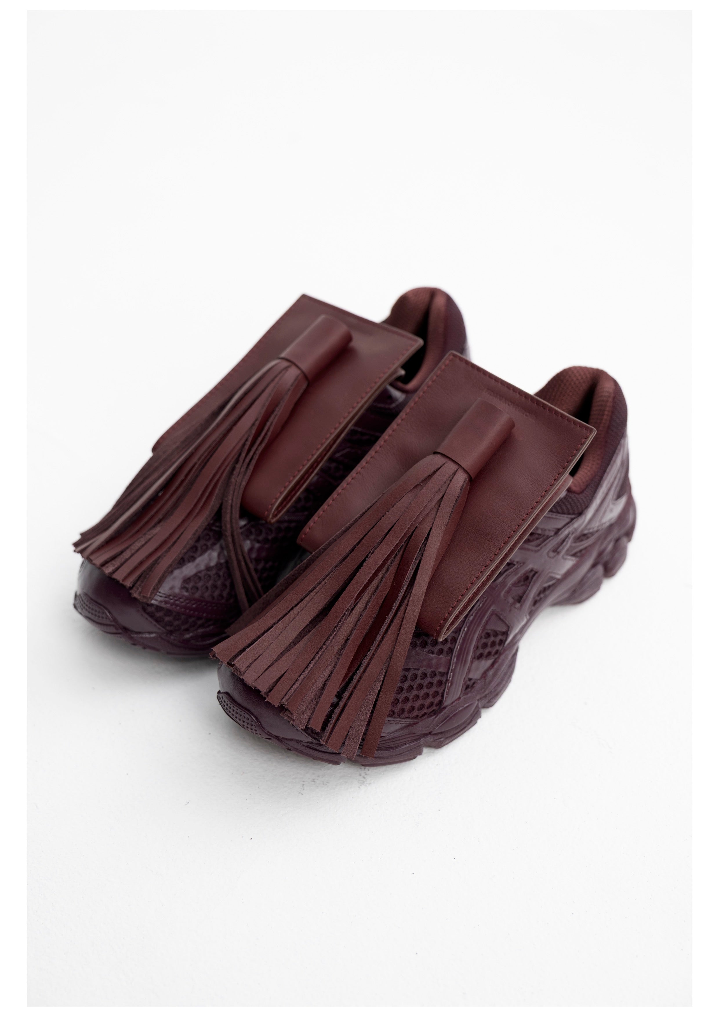 FIDAN NOVRUZOVA x ASICS GEL-CUMULUS™ 16 Dark Cherry