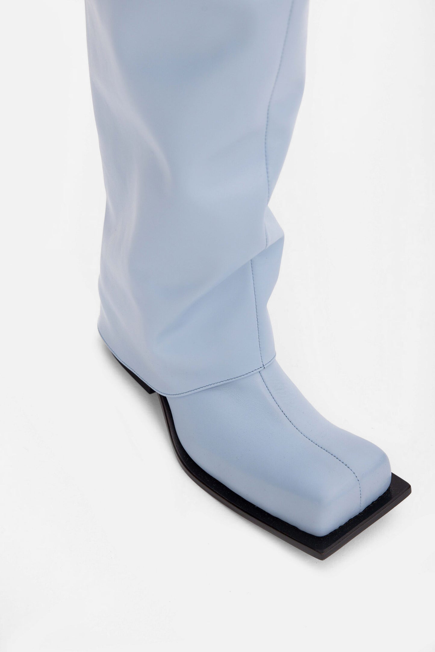 HAVVA CHUNKY HEEL TALL BOOTS IN BABY BLUE