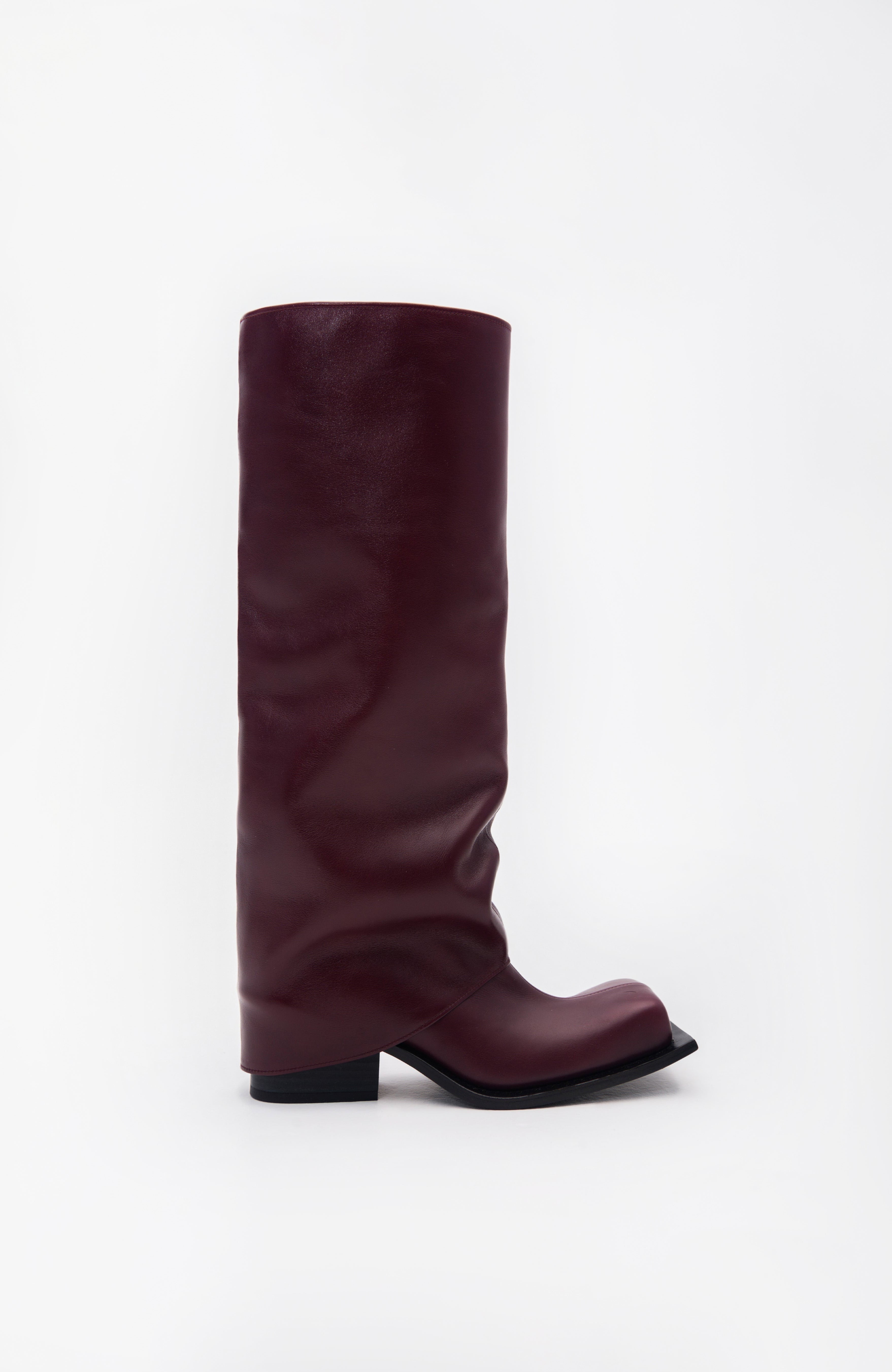 SHOES – FIDAN NOVRUZOVA SHOES – FIDAN NOVRUZOVA