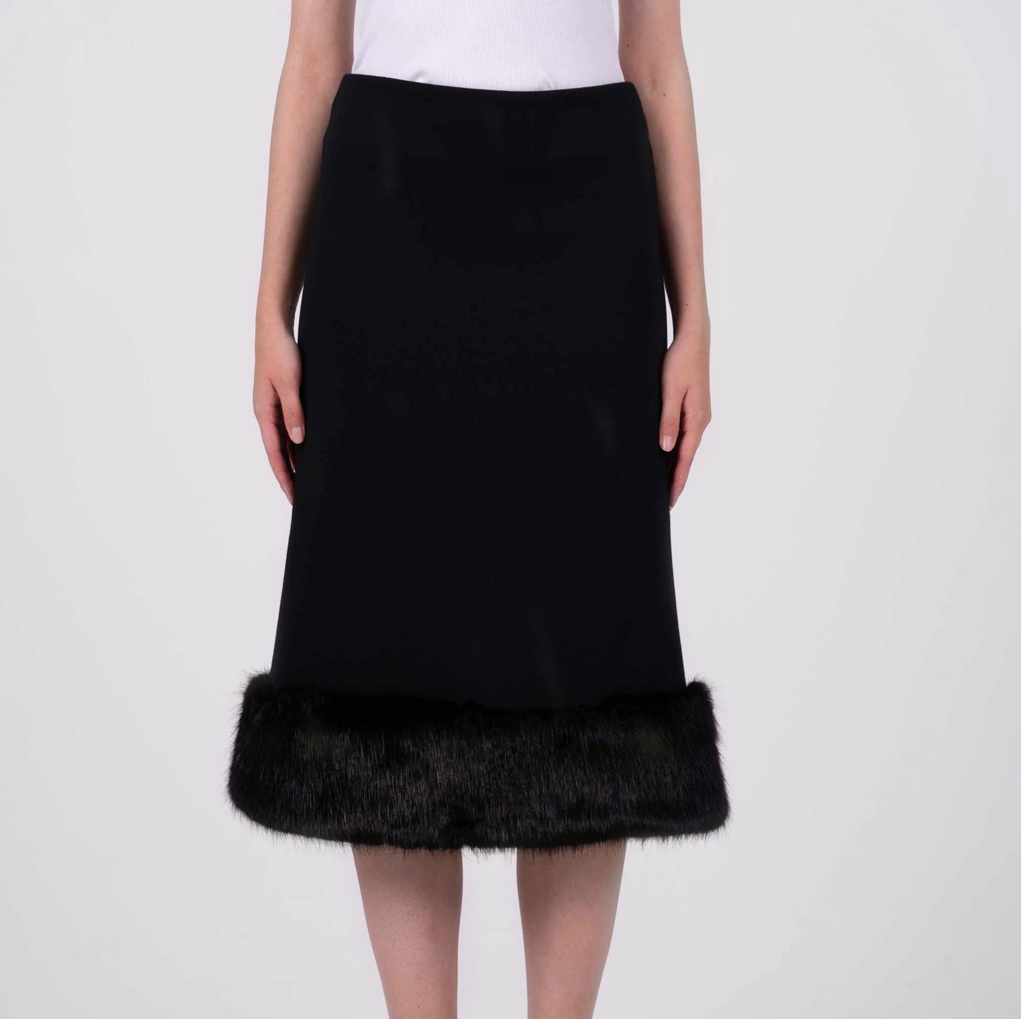 SKIRTS & SHORTS – FIDAN NOVRUZOVA